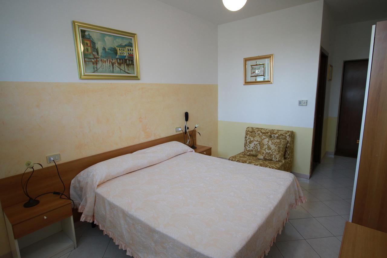 Hotel I Laghetti Polesella Extérieur photo