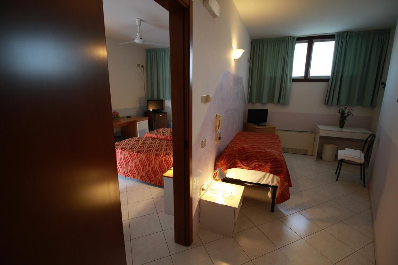 Hotel I Laghetti Polesella Extérieur photo