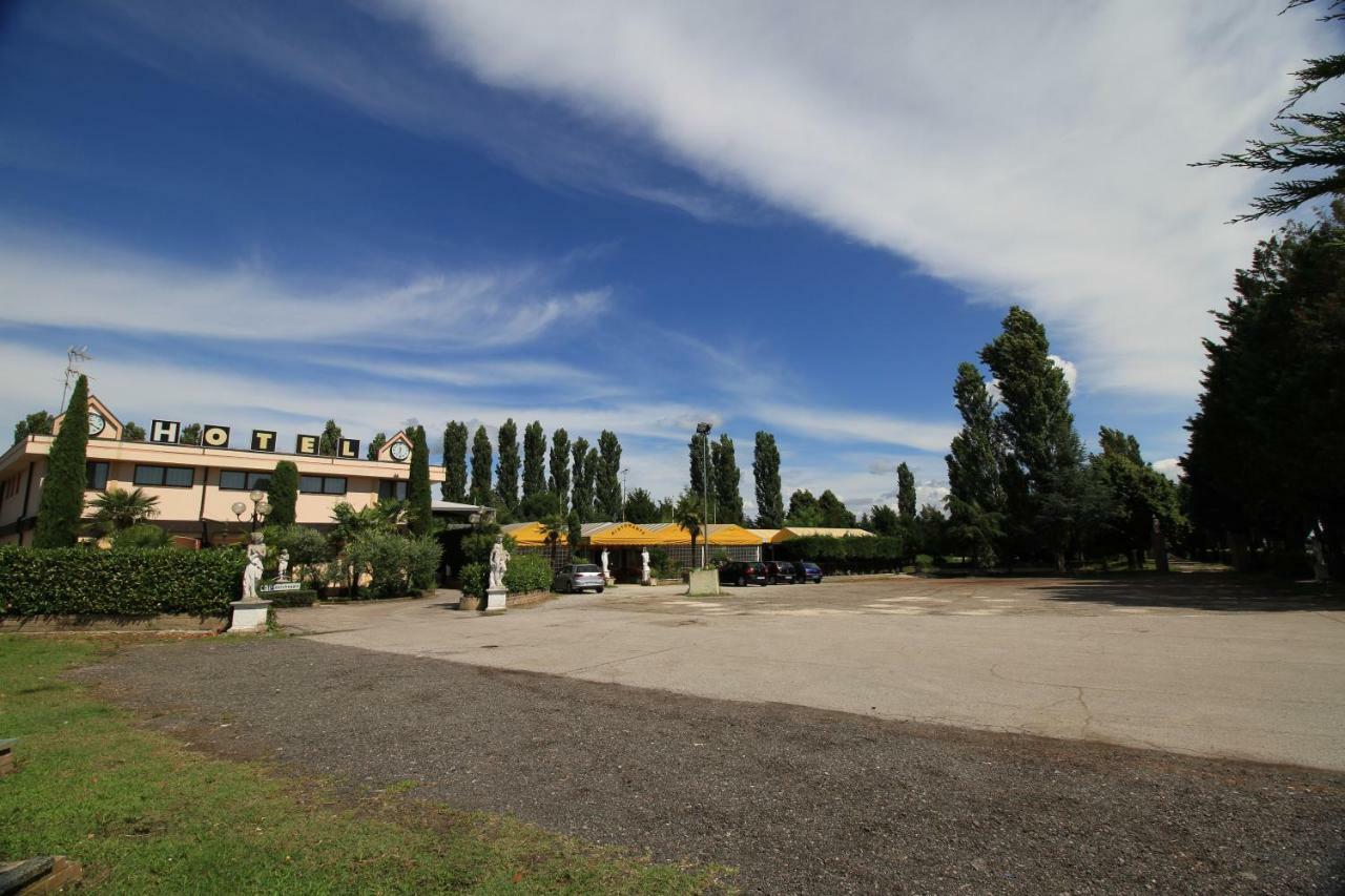 Hotel I Laghetti Polesella Extérieur photo